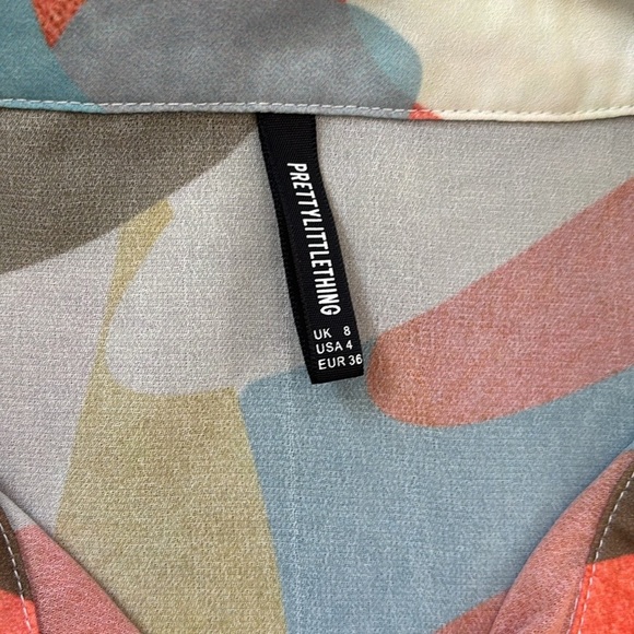 Pretty Little Thing | Multi Abstract Printed Oversized Button Up Blouse Size 4 - Picture 10 of 16